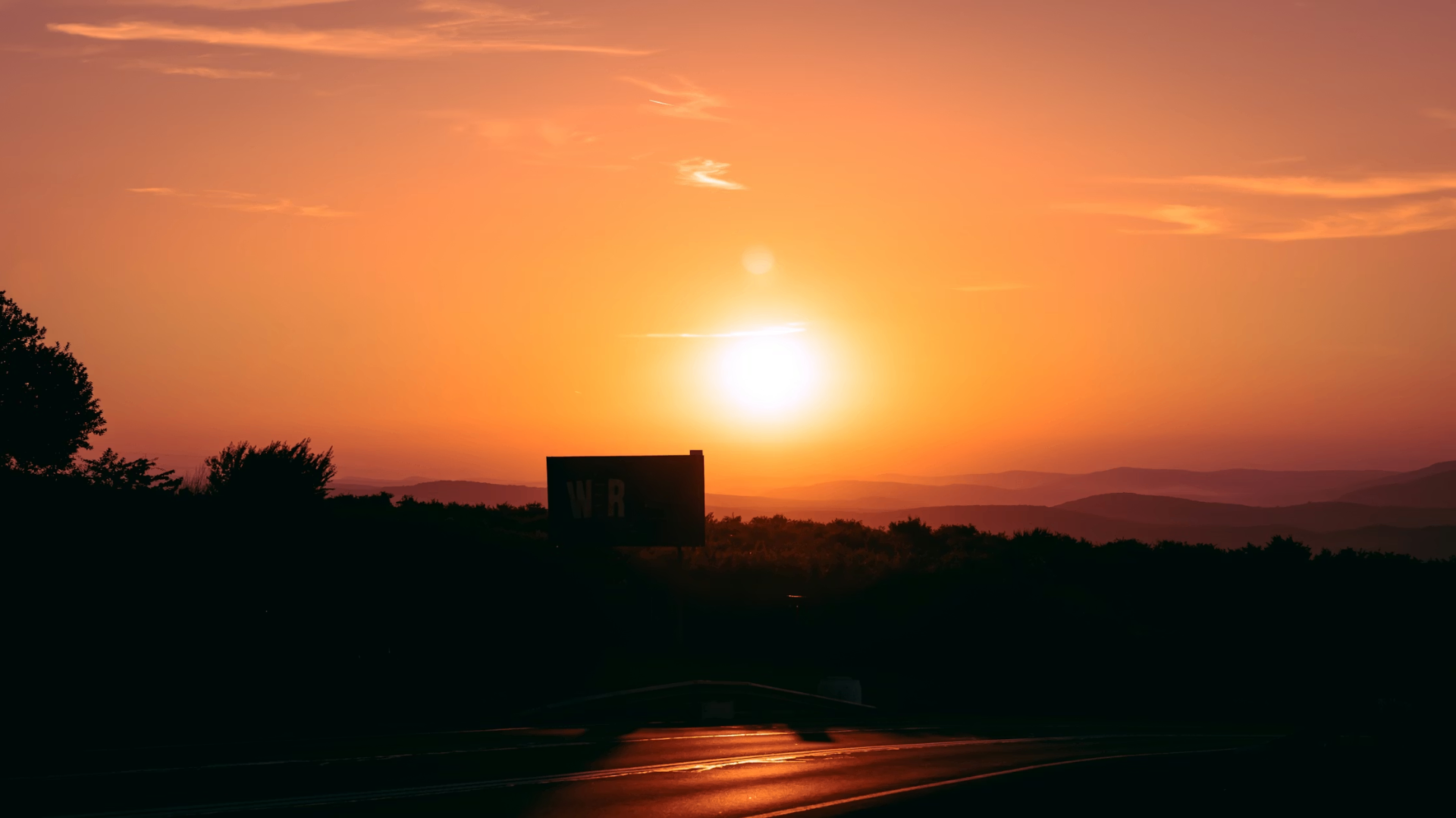 How to Plan a Summer Holiday and Avoid Heat Waves